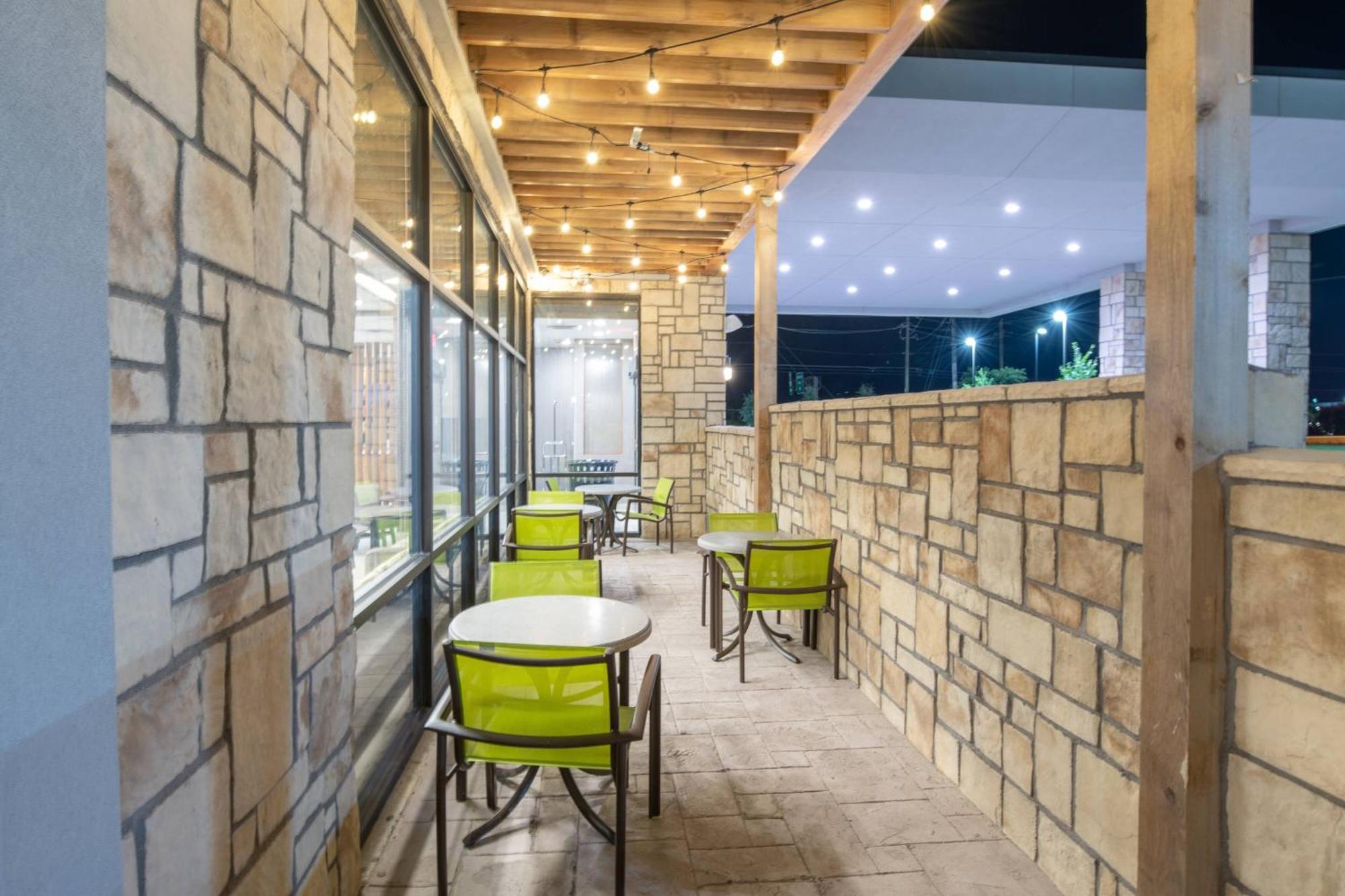 Springhill Suites By Marriott Dallas Мак-Кинни Экстерьер фото